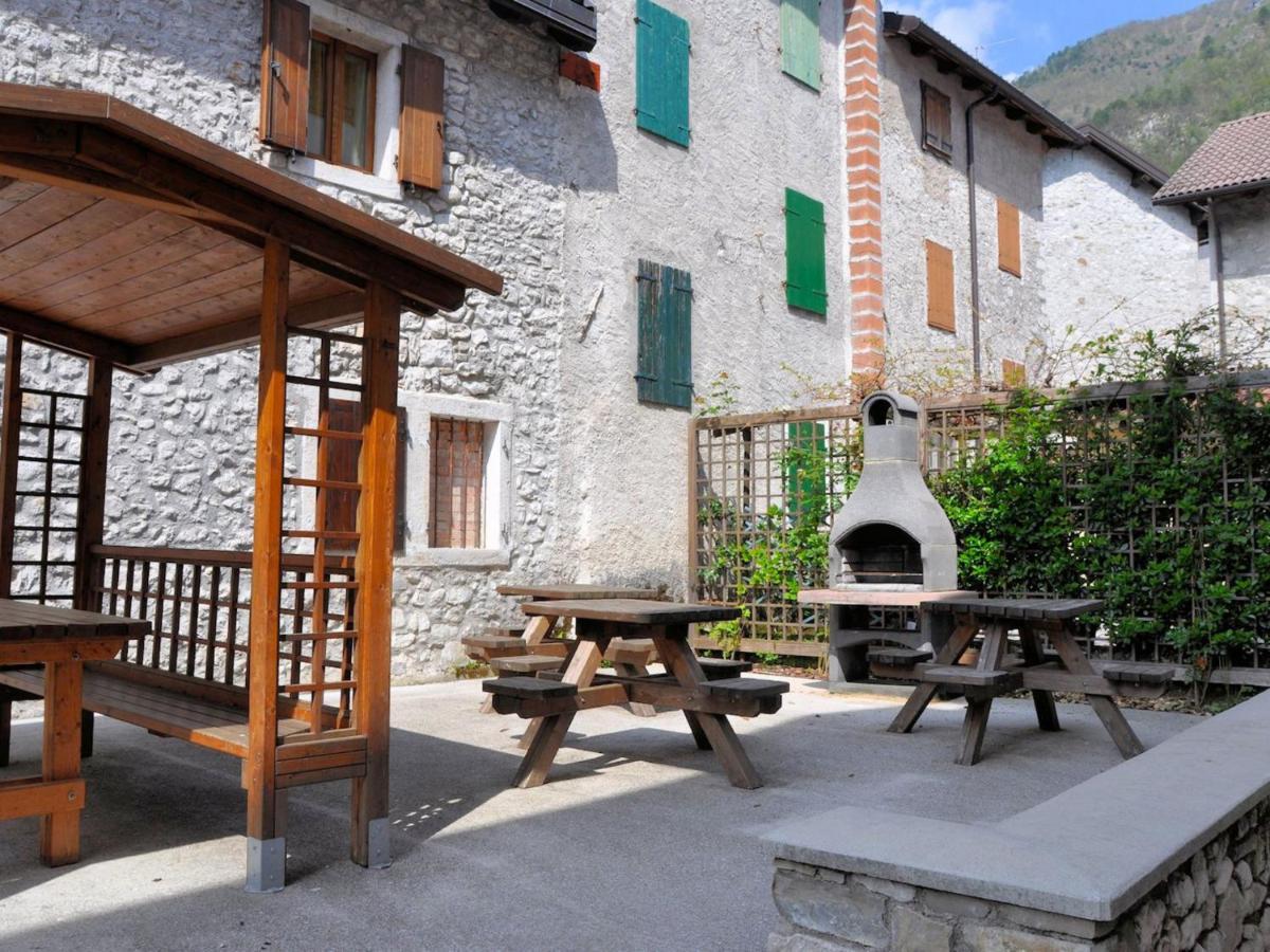 Apartment Albergo Diffuso - Cjasa Ustin-2 By Interhome Barcis Exteriör bild